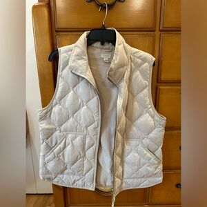 J.CREW Puffer Vest in Cream/Off-White